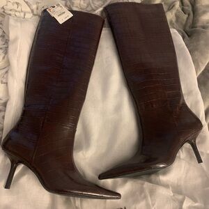 Zara Burgundy Croc heel boots NWT size 8/39